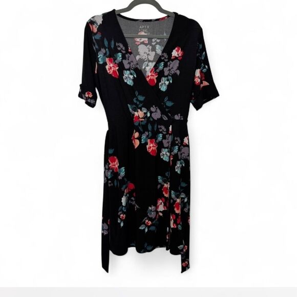 Apt. 9 Wrap Dress Size Small Black Floral Office Wear Comfort Feminine Abstract - Picture 1 of 5